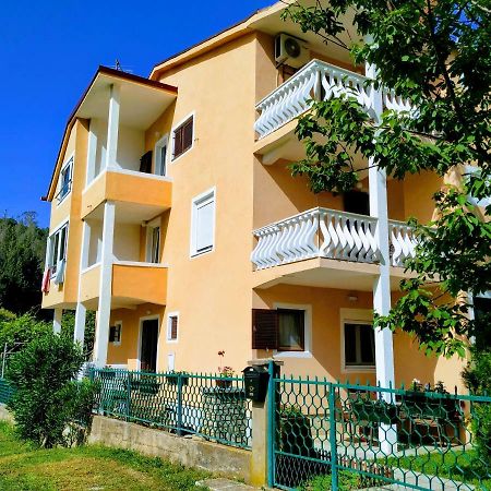 Apartament Dom Za Odmor J&S Sutomore Zewnętrze zdjęcie