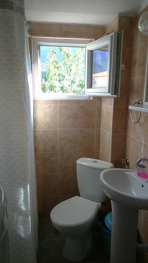 Apartament Dom Za Odmor J&S Sutomore Zewnętrze zdjęcie